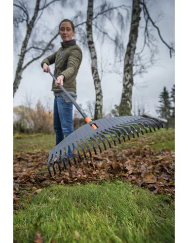 Galva lapų grėbliui Solid L, Fiskars