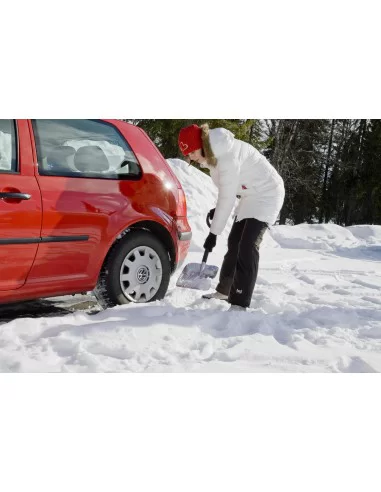 Kastuvas sniegui automobilinis, lengvas, Fiskars