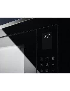 Įmontuojama mikrobangų krosnelė Electrolux LMS4253TMK