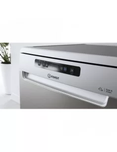 Ner.plieno spalvos laisvai pastatoma 60cm.pločio indaplovė Indesit DFC 2B+19AC X